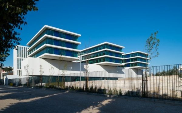 Hospital CUF Tejo Lisboa Portugal Revestimentos DVM