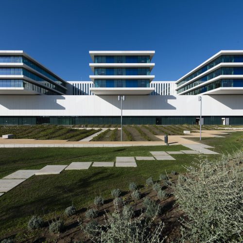Acompanhamento fotografico da construcao do novo edificio do hospital CUF Tejo Alcantara em 2020, fase arranjos exteriores, Piso 0.